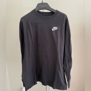 Nile long sleeve tee